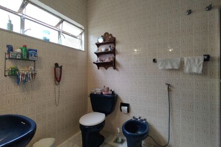 Casa de condomínio à venda com 320m², 3 quartos e sem vagaBanheiro da Suíte