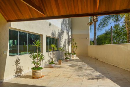 Casa de condomínio à venda com 174m², 3 quartos e 2 vagasÁrea comum