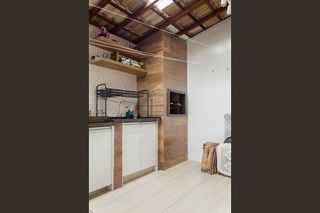 Casa de condomínio à venda com 174m², 3 quartos e 2 vagasÁrea de Serviço