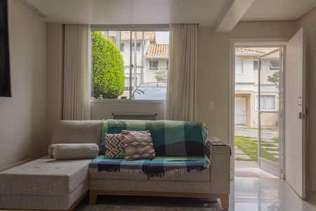 Casa de condomínio à venda com 174m², 3 quartos e 2 vagasSala