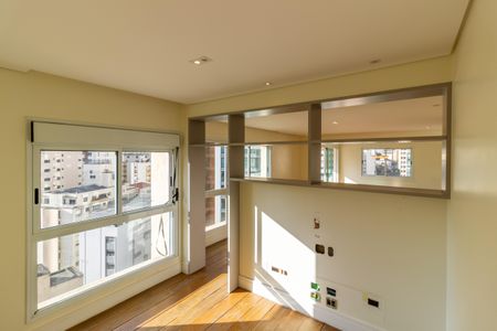 Apartamento à venda com 148m², 2 quartos e 3 vagas Apartamento à venda com 148m², 2 quartos e 3 vagasSala