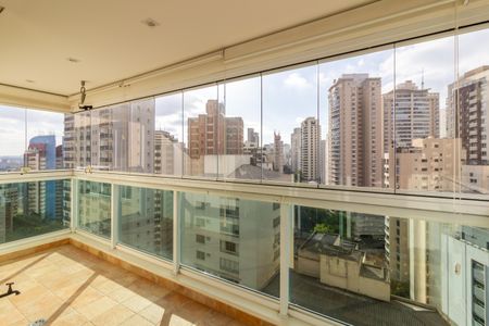 Apartamento à venda com 148m², 2 quartos e 3 vagas Apartamento à venda com 148m², 2 quartos e 3 vagasVista/Varanda