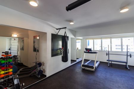 Apartamento à venda com 148m², 2 quartos e 3 vagas Apartamento à venda com 148m², 2 quartos e 3 vagasÁrea comum - Academia