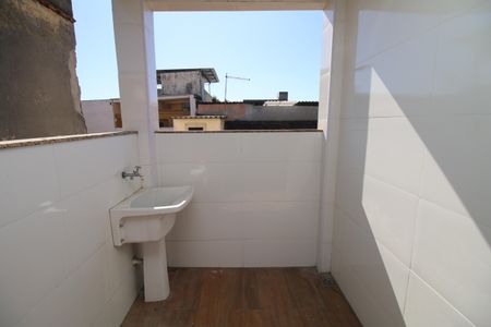 Casa à venda com 250m², 2 quartos e sem vagaÁrea de Serviço