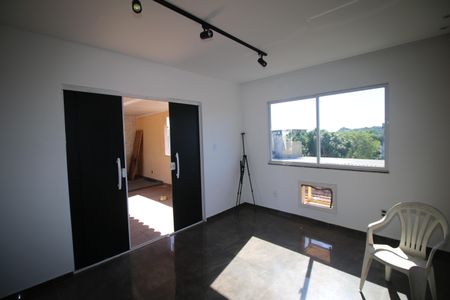 Casa à venda com 250m², 2 quartos e sem vagaEscritório