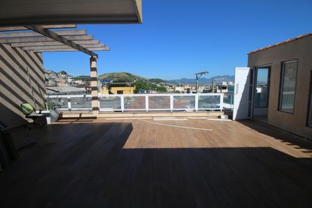 Casa à venda com 250m², 2 quartos e sem vagaTerraço