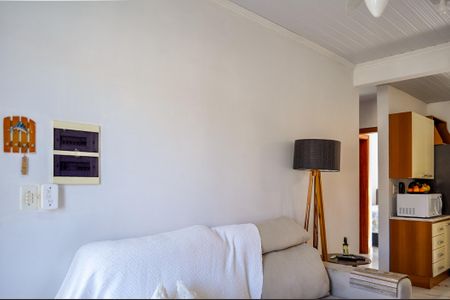 Casa de condomínio à venda com 49m², 2 quartos e 1 vagaSala