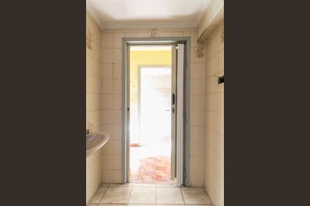 Casa à venda com 175m², 3 quartos e 3 vagasBanheiro 1