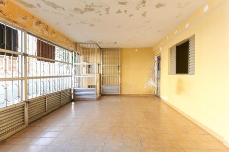 Casa à venda com 175m², 3 quartos e 3 vagasGaragem