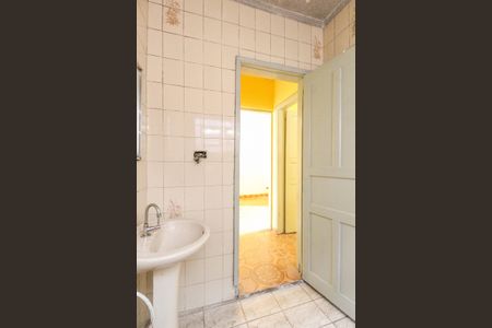 Casa à venda com 175m², 3 quartos e 3 vagasBanheiro 2