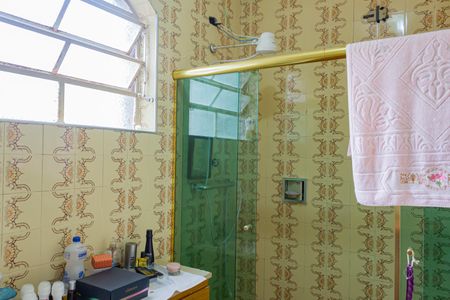 Casa à venda com 200m², 3 quartos e 2 vagasBanheiro da Suíte