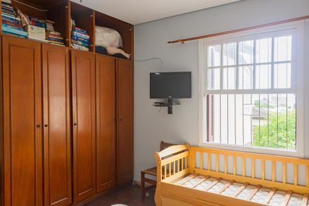 Casa à venda com 200m², 3 quartos e 2 vagasQuarto 2