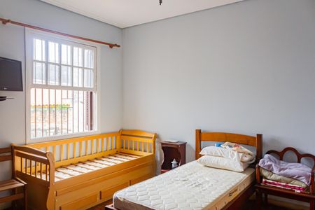 Casa à venda com 200m², 3 quartos e 2 vagasQuarto 2