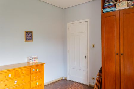 Casa à venda com 200m², 3 quartos e 2 vagasQuarto 2