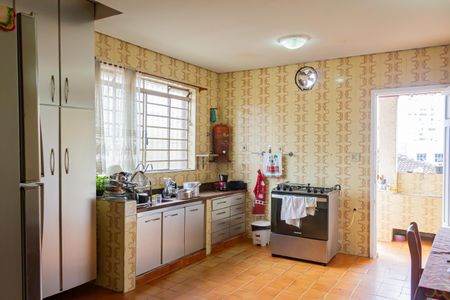 Casa à venda com 200m², 3 quartos e 2 vagasCozinha