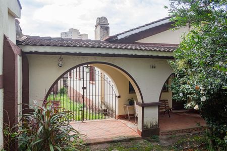 Casa à venda com 200m², 3 quartos e 2 vagasHall de entrada