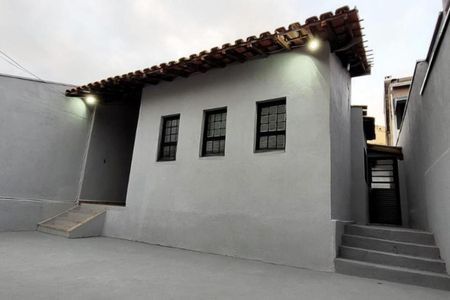 Casa à venda com 98m², 3 quartos e 3 vagasFoto 09