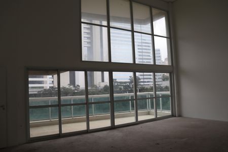 Apartamento à venda com 338m², 4 quartos e 4 vagasSala