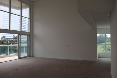 Apartamento à venda com 338m², 4 quartos e 4 vagasSala
