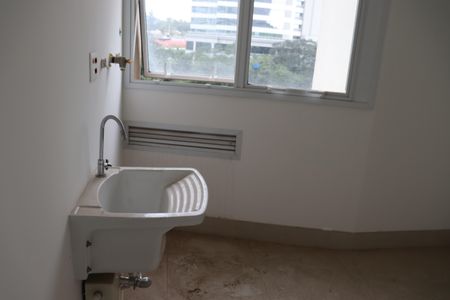 Apartamento à venda com 338m², 4 quartos e 4 vagasÁrea de Serviço