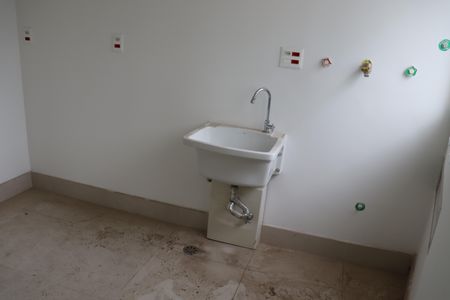 Apartamento à venda com 338m², 4 quartos e 4 vagasÁrea de Serviço