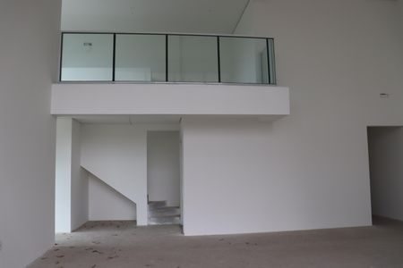 Apartamento à venda com 338m², 4 quartos e 4 vagasSala