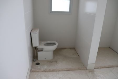 Apartamento à venda com 338m², 4 quartos e 4 vagasBanheiro da Suite Master