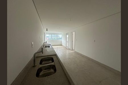 Apartamento à venda com 338m², 4 quartos e 4 vagasCozinha