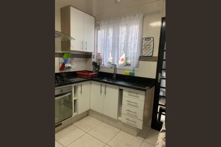 Cozinha de apartamento para alugar com 2 quartos, 110m² em Pinheiros, São Paulo