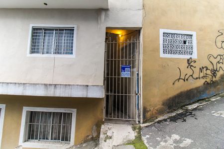 Casa para alugar com 65m², 1 quarto e sem vaga Casa para alugar com 65m², 1 quarto e sem vagaFachada + Plaquinha