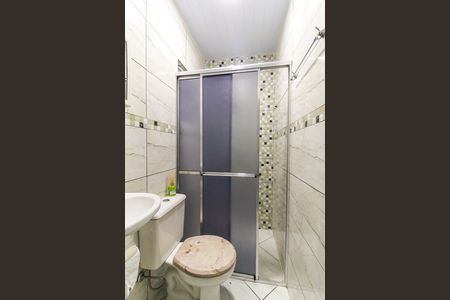 Casa para alugar com 65m², 1 quarto e sem vaga Casa para alugar com 65m², 1 quarto e sem vagaBanheiro