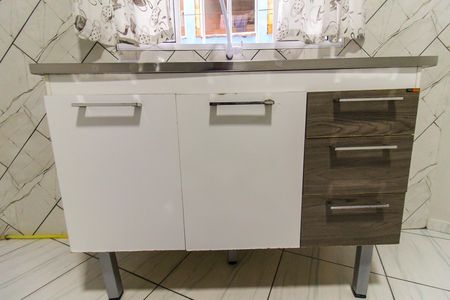 Casa para alugar com 65m², 1 quarto e sem vaga Casa para alugar com 65m², 1 quarto e sem vagaCozinha