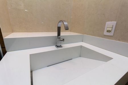 Apartamento à venda com 64m², 1 quarto e 1 vagaBanheiro Social