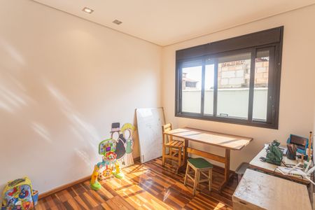 Casa à venda com 192m², 5 quartos e 3 vagas Casa à venda com 192m², 5 quartos e 3 vagasQuarto 1