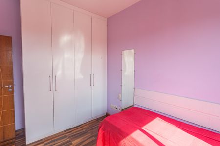 Casa à venda com 192m², 5 quartos e 3 vagas Casa à venda com 192m², 5 quartos e 3 vagasSuíte 1