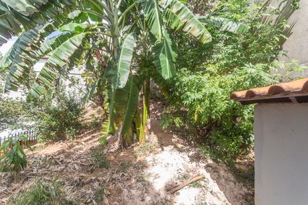 Casa à venda com 192m², 5 quartos e 3 vagas Casa à venda com 192m², 5 quartos e 3 vagasQuintal