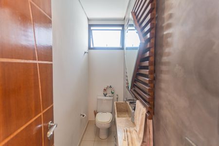 Casa à venda com 192m², 5 quartos e 3 vagas Casa à venda com 192m², 5 quartos e 3 vagasLavabo