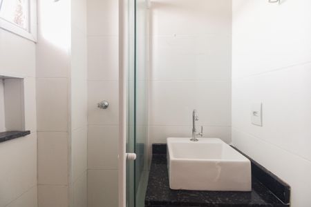 Apartamento para alugar com 40m², 2 quartos e sem vagaBanheiro