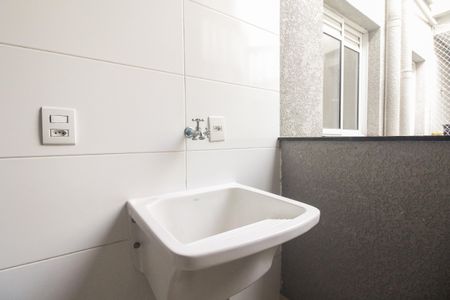 Apartamento para alugar com 40m², 2 quartos e sem vagaÁrea de Serviço