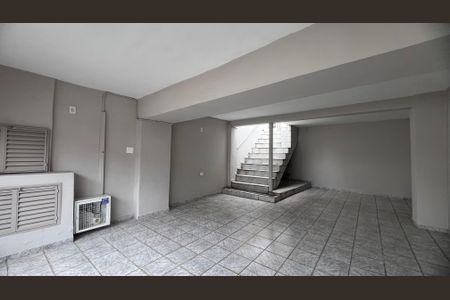 Casa à venda com 110m², 2 quartos e 2 vagasGaragem