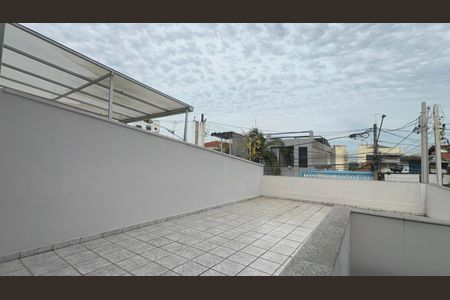 Casa à venda com 110m², 2 quartos e 2 vagasTerraço