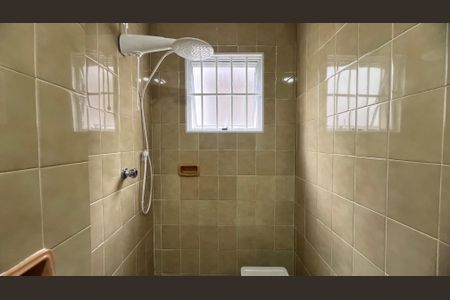 Casa à venda com 110m², 2 quartos e 2 vagasBanheiro 2