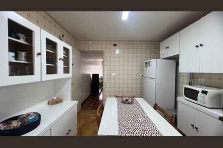 Casa à venda com 110m², 2 quartos e 2 vagasCozinha