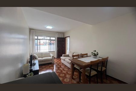 Casa à venda com 110m², 2 quartos e 2 vagasSala de Jantar