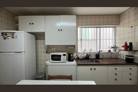 Casa à venda com 110m², 2 quartos e 2 vagasCozinha