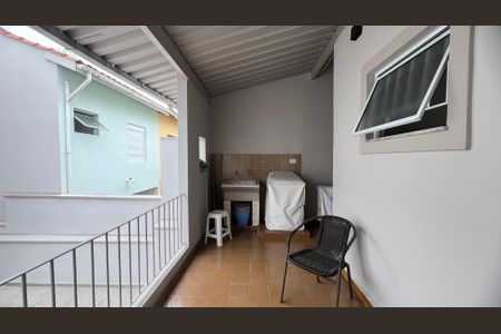 Casa à venda com 110m², 2 quartos e 2 vagasLavanderia
