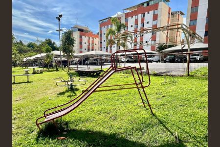 Apartamento à venda com 89m², 2 quartos e 1 vaga Apartamento à venda com 89m², 2 quartos e 1 vagaÁrea comum - Playground
