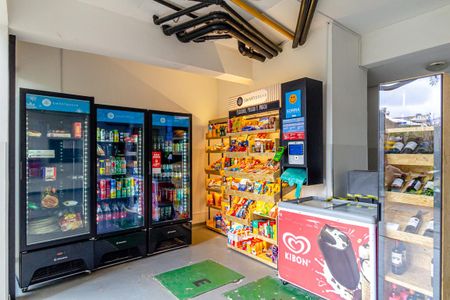 Apartamento à venda com 33m², 1 quarto e sem vaga Apartamento à venda com 33m², 1 quarto e sem vagaÁrea comum - Mercadinho