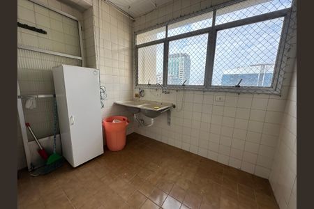 Apartamento à venda com 123m², 3 quartos e 2 vagas Apartamento à venda com 123m², 3 quartos e 2 vagasÁrea de Serviço