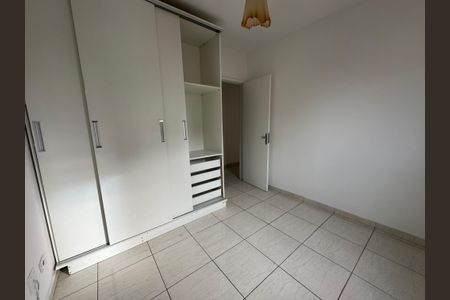 Apartamento à venda com 123m², 3 quartos e 2 vagas Apartamento à venda com 123m², 3 quartos e 2 vagasQuarto 2